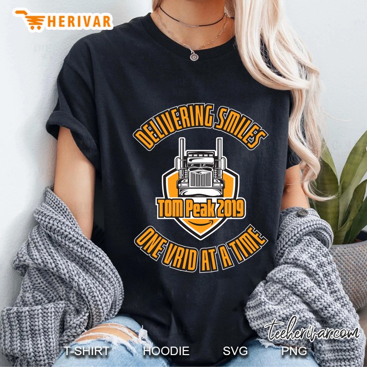 Delivering Smiles Tom Peak 2019 One Vrid At A Time Ladies Tee