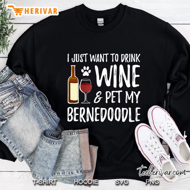 Bernedoodle Dog Lover Wine Funny Dog Mom Gift Sweatshirt