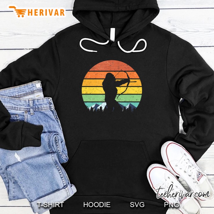 Mens Bigfoot Bow Hunting Archery Vintage Sunset Sasquatch Hunter Hoodie