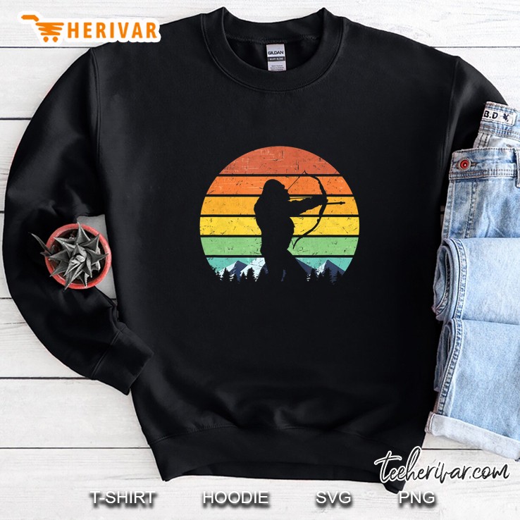 Mens Bigfoot Bow Hunting Archery Vintage Sunset Sasquatch Hunter Sweatshirt