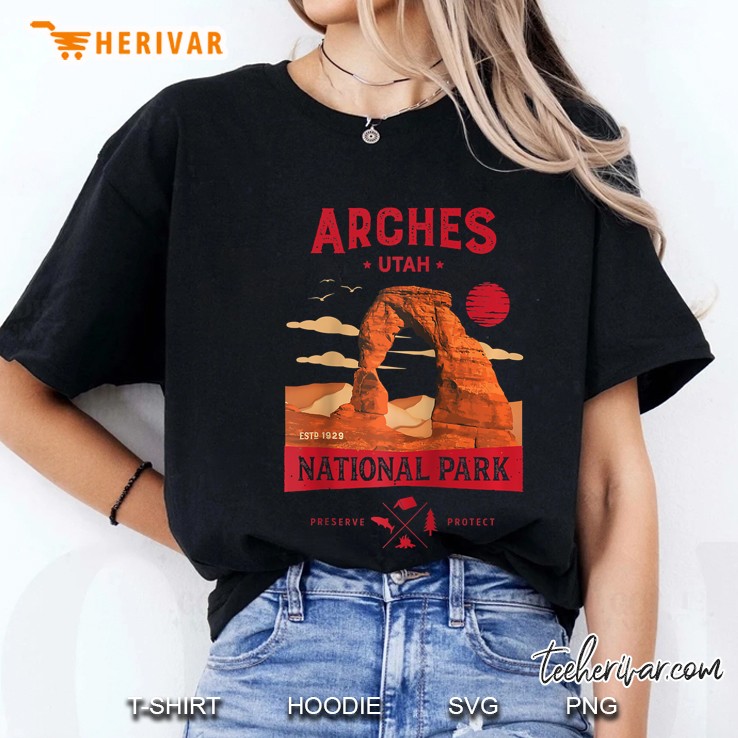 Arches National Park Gifts Delicate Arch Vintage Utah Men Raglan Baseball Tee Ladies Tee
